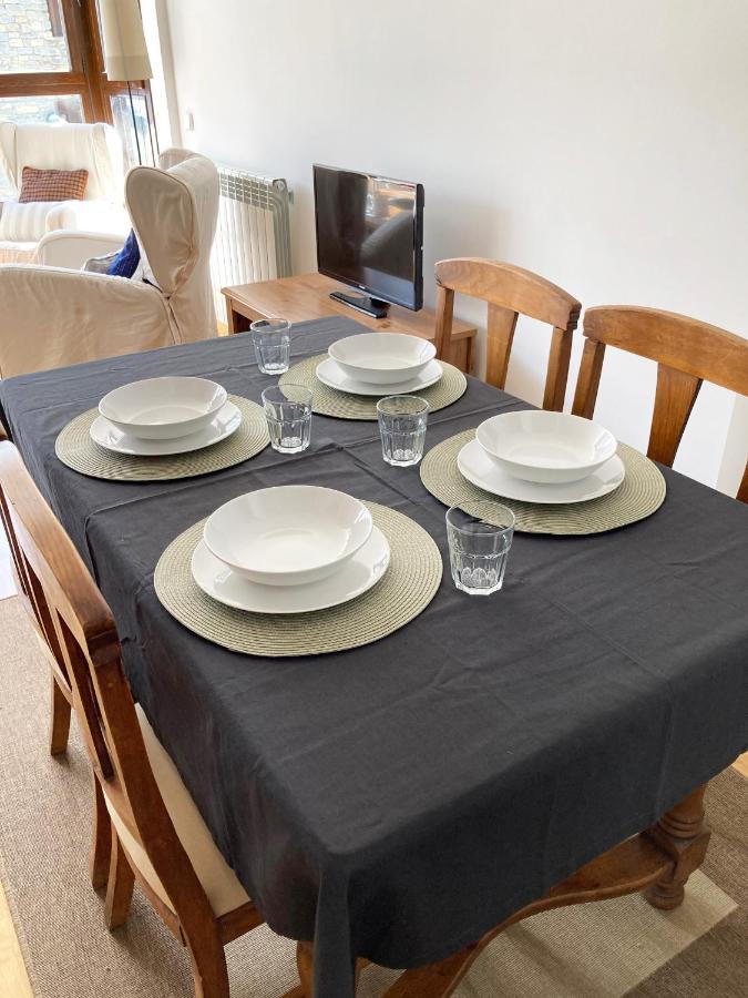 Apartamento Tarmanones เอสการิลญา ภายนอก รูปภาพ
